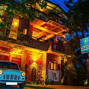 Hotel Thuru
