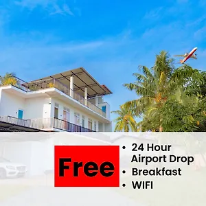 Hotel Lagoon Step Airport Transit